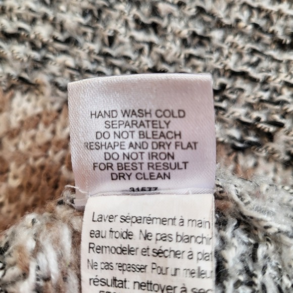 Romeo & Juliet‎ Couture | Knit Sweater | Beige Tan | Size M | Fair Isle - Picture 10 of 10